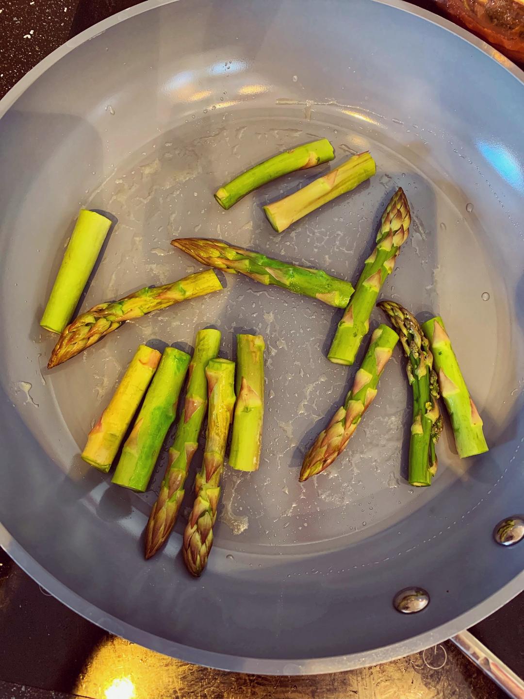 三文魚卷蘆筍牛油果fingerfood