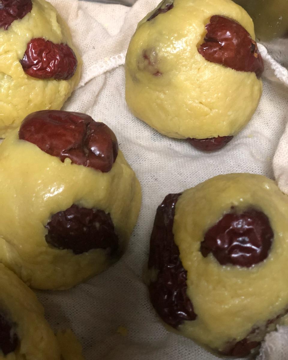 北城-3做的黄米粘窝窝