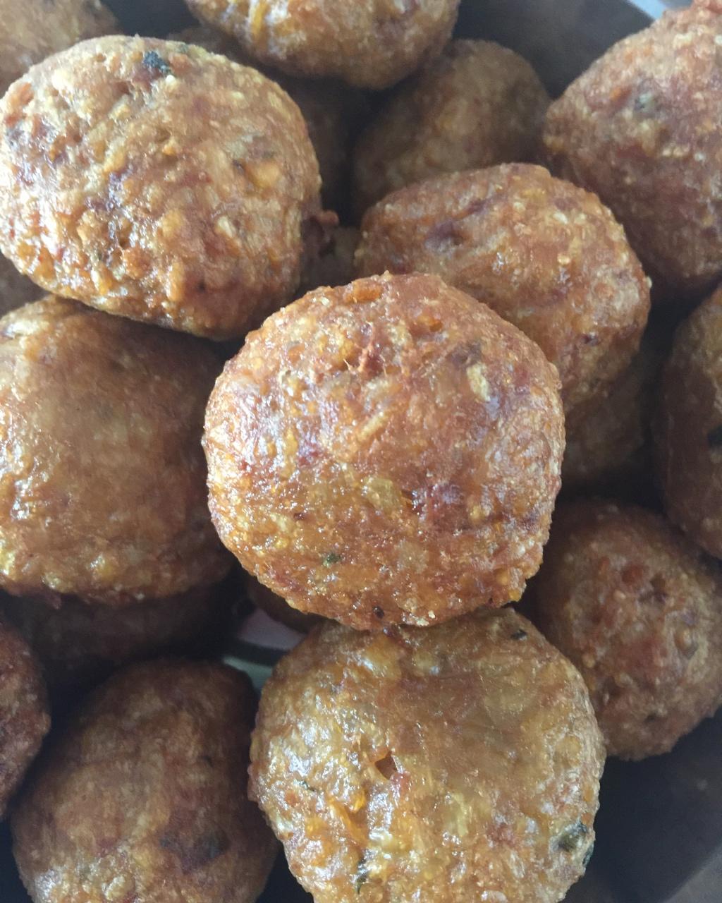 玮玮abc做的炸糯米圆子