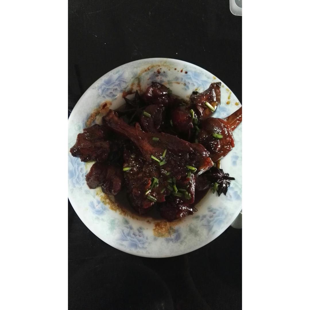 怀孕女性梦见一手抱鸡一手抱鸭，传统与现代寓意的交织解梦