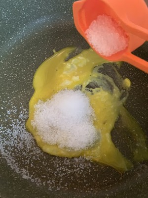 牛奶的隐藏吃法|宝宝的小零食 芝士烤牛奶的做法 步骤2