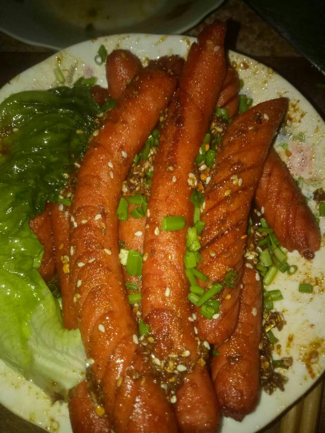 油炸火腿肠的做法