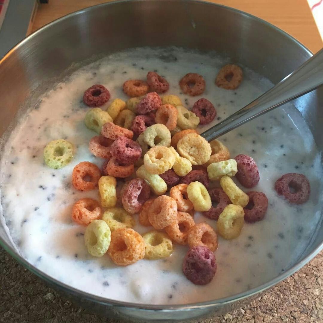 香蕉火龙果奶昔(简易版)