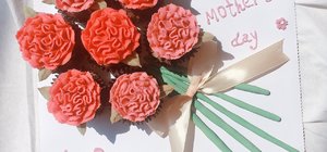 cup cake 惊艳凹造型的封面