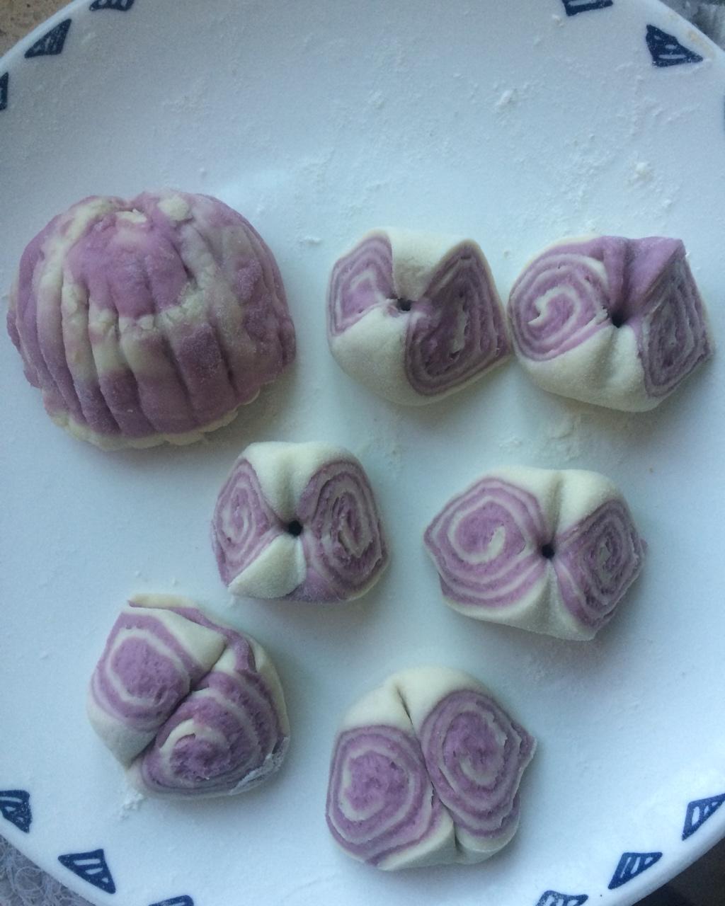 家有一宝_aqi5做的贝壳豆沙包