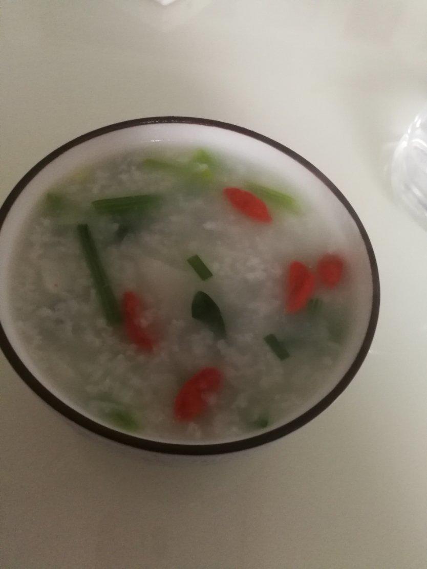 f29616129做的菠菜山药粥健脾养肝血