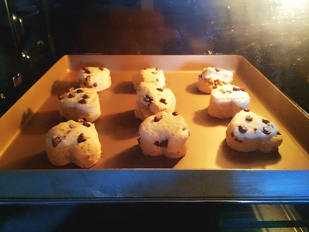 【椰油?橙皮?司康的做法步骤图，怎么做好吃】Pan爱美食-制作