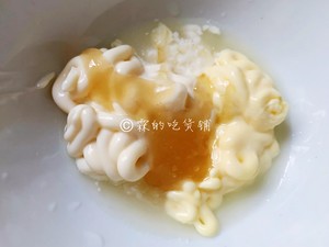 超好吃的黄桃色拉虾!卡路里,暂时就不要去想了的做法 步骤10