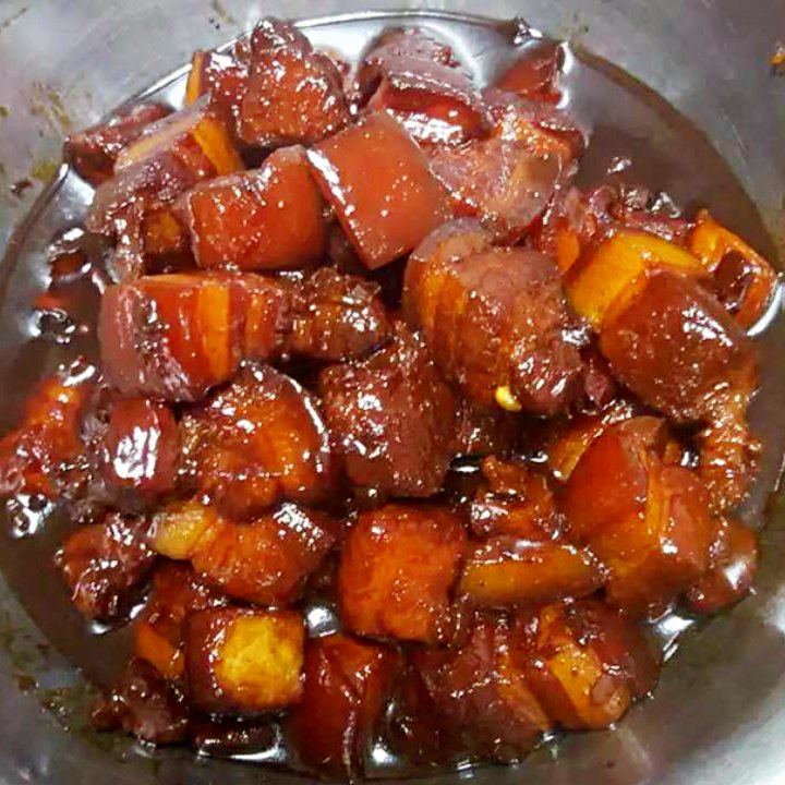 愿一世,珍惜亦同在做的吃着碗里望着锅里的红烧肉