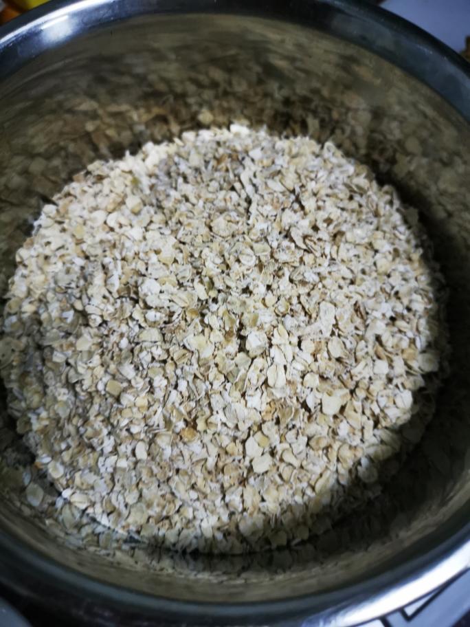 能量早餐棒的做法 步骤2