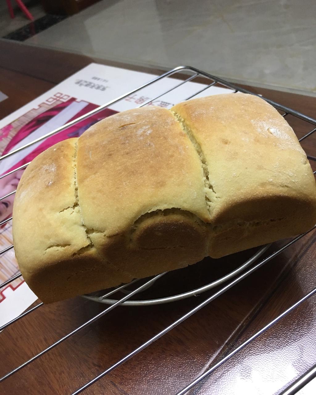 手机用户1075_6uk0做的吐司面包(详解制作—手工揉面全过程)