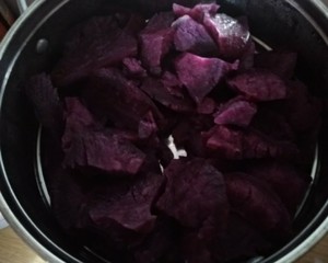紫薯糯米果的做法 步骤2