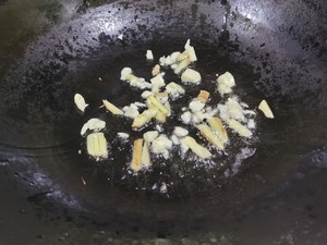 国家特级厨师老妈亲授—婆婆农家小炒的做法 步骤3