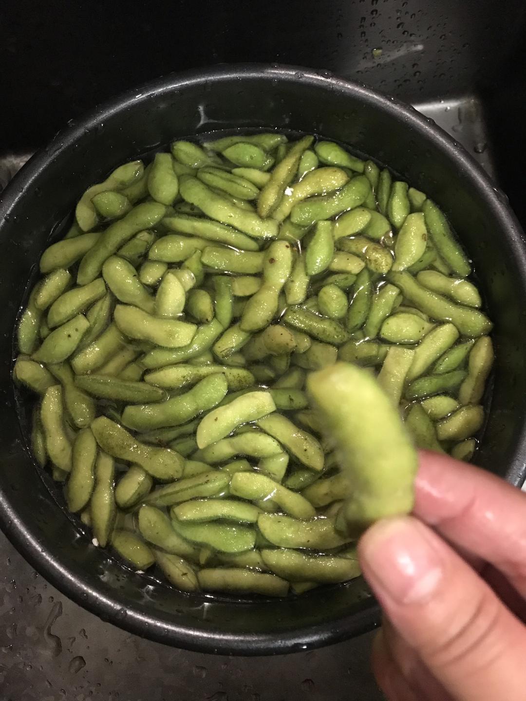开胃凉拌毛豆