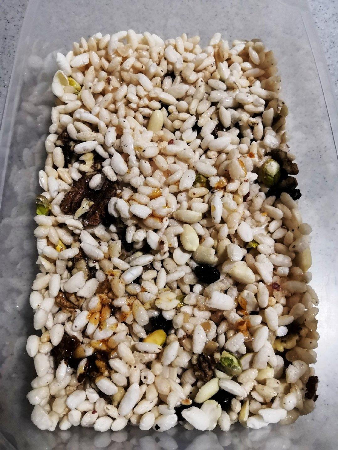 麦姐姐的小厨房做的自制大米花糕
