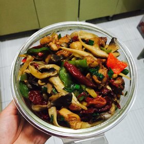 平菇炒肉吉林市自助排骨还有么图片