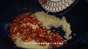 Clara的家常料理 | 泰椒蒜香小龙虾的做法 步骤5