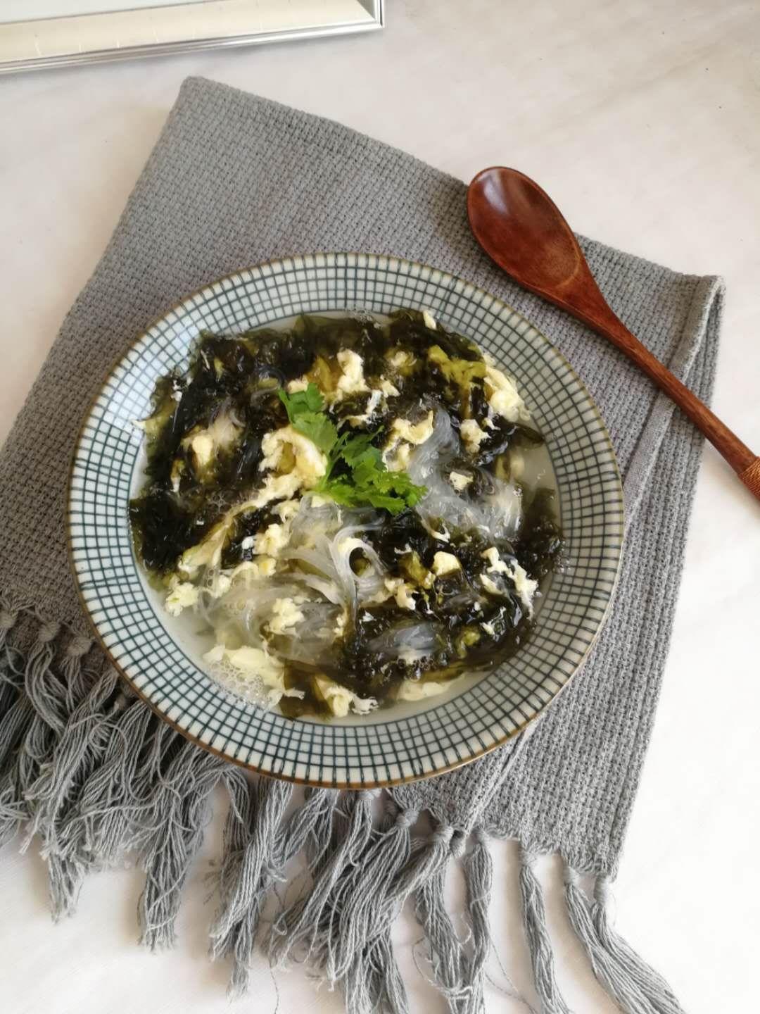 紫菜蛋花粉丝汤