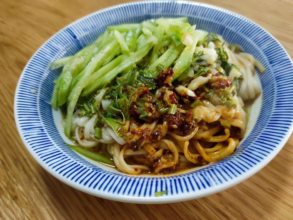香椿芝麻酱拌面的全部作品