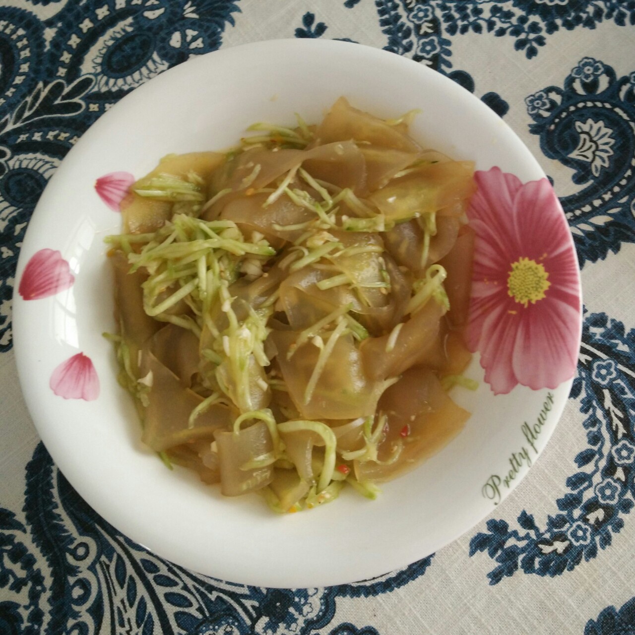 【午餐2015年6月25日图片】开平方根乘10_下