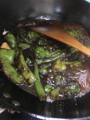 减脂期配菜虎皮辣子少油版给难以下咽的杂粮加一点颜色的做法 步骤11