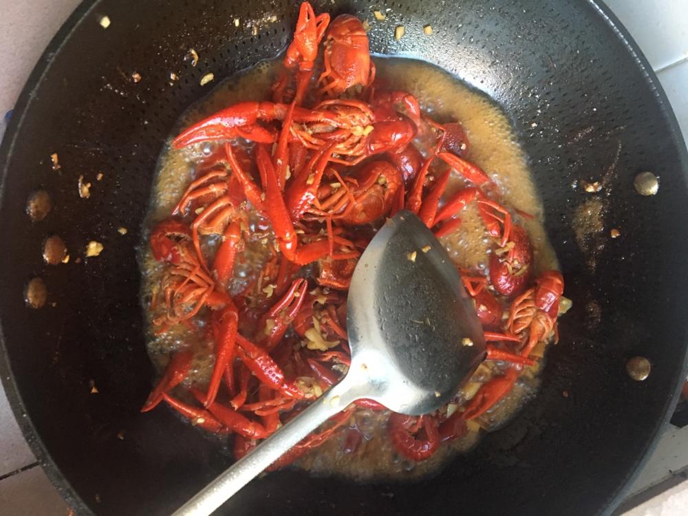 红烧小龙虾