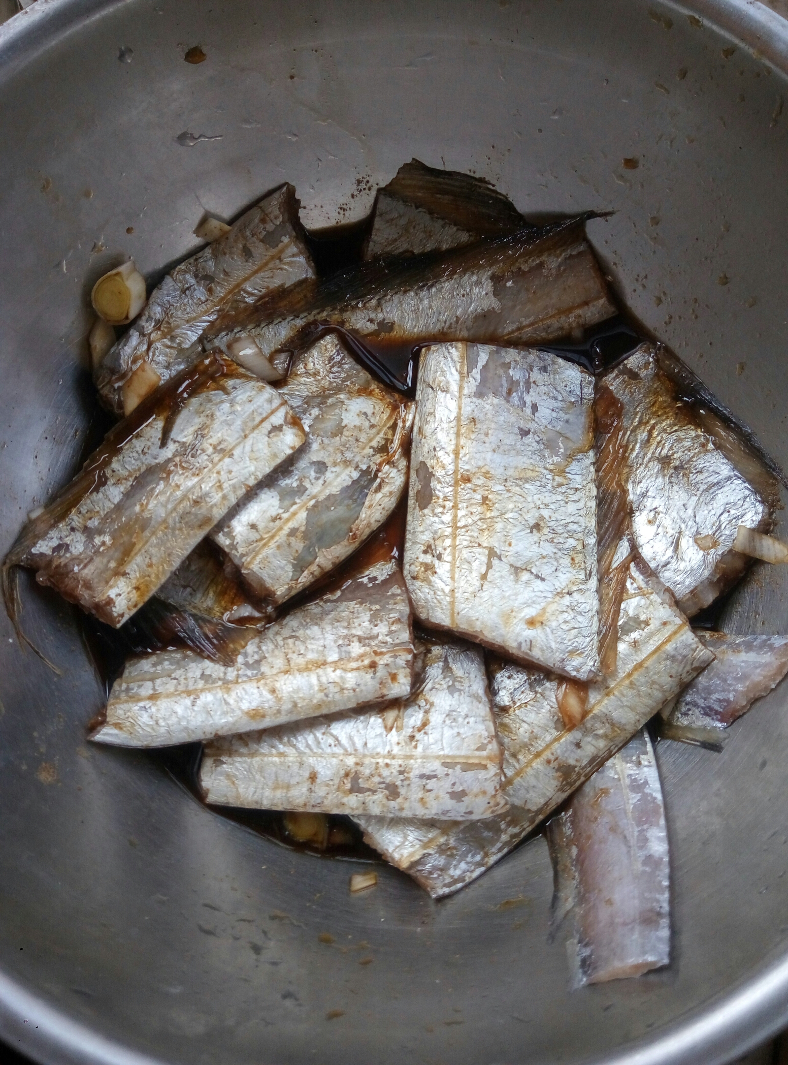 【烤箱熏带鱼的做法步骤图,烤箱熏带鱼怎么做