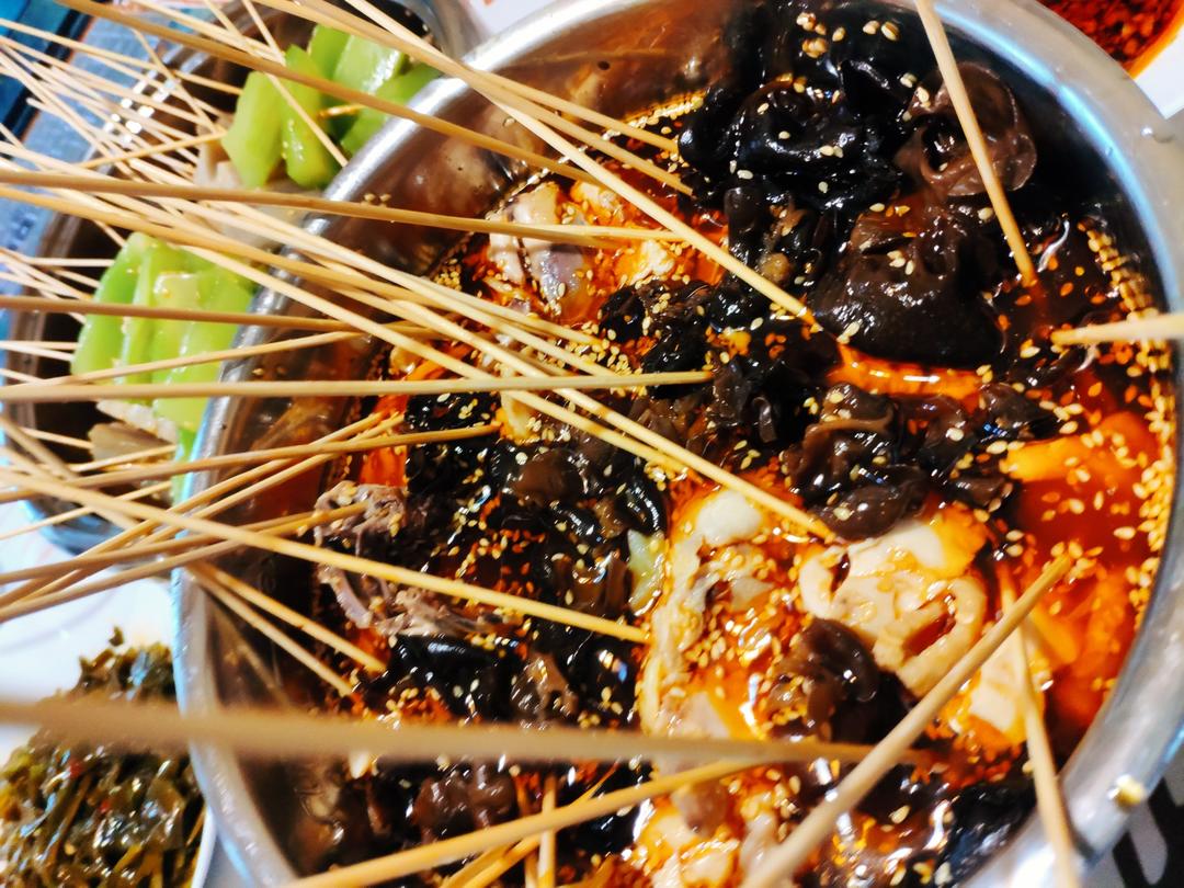 菜肉双全钵钵鸡