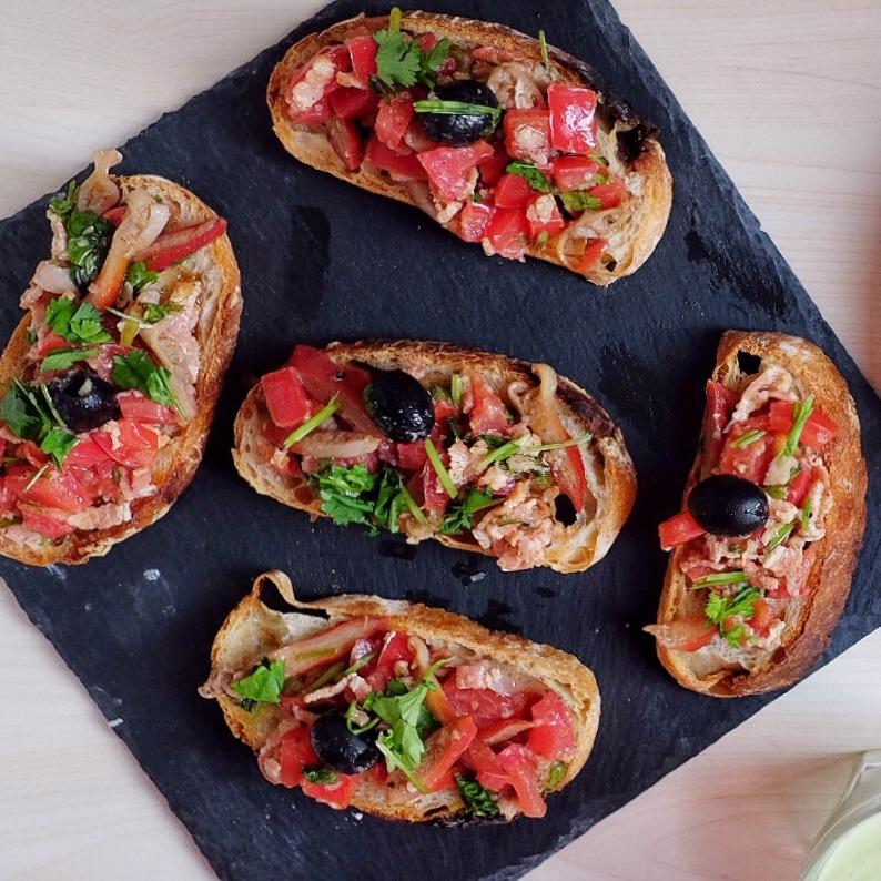 新鲜蔬菜下厨房做的西班牙小食tapas