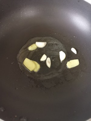 爽脆香口:酱爆腰花,附腰花处理的做法 步骤8