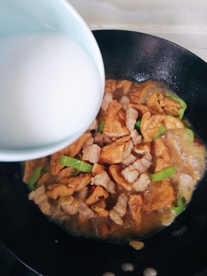 超级下饭的油豆泡烧肉的做法 步骤15