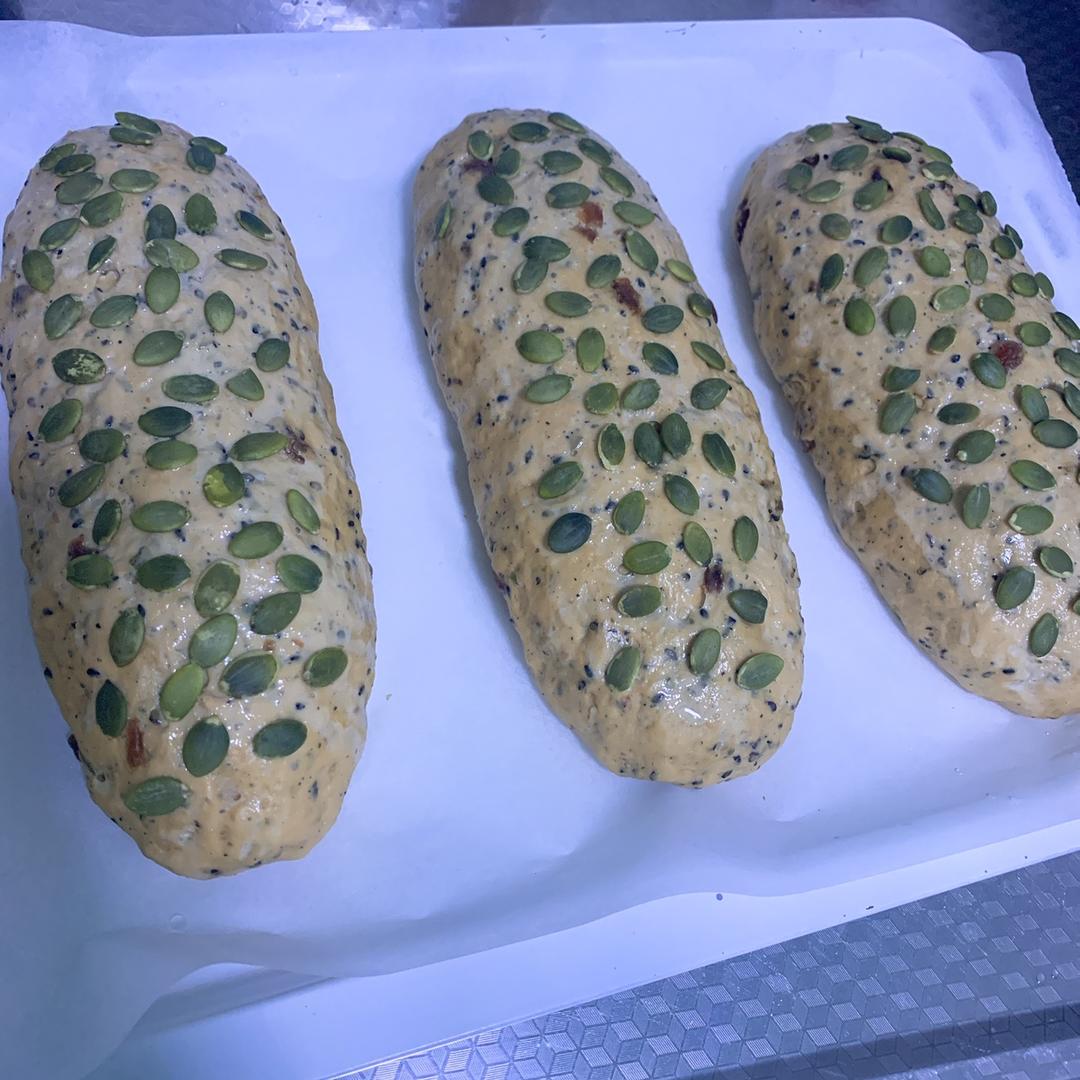 杂粮面包