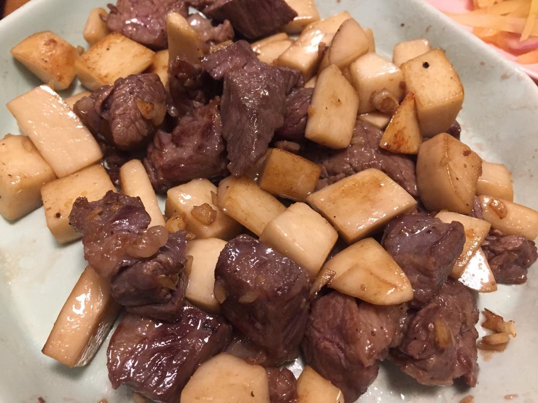 cicici_颖做的黑椒杏鲍菇牛肉粒