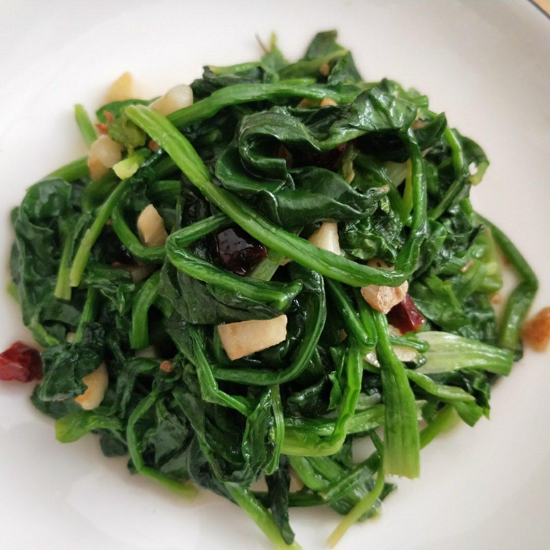 mmaom做的清炒菠菜