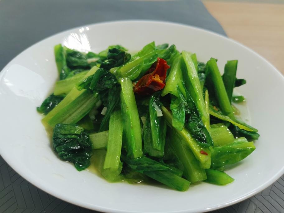 炝炒油麦菜