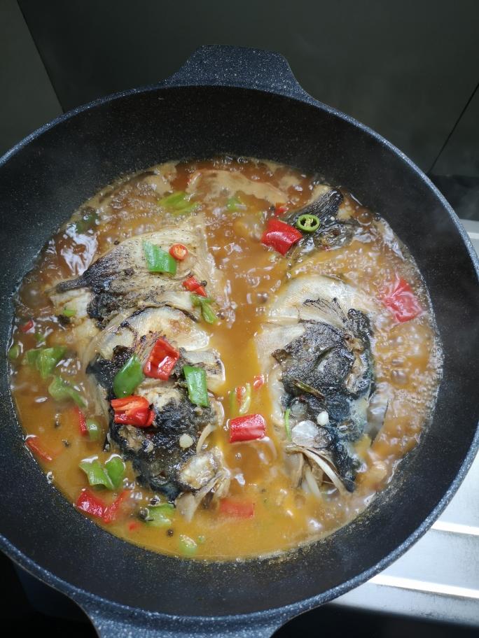 家常版鱼头泡饭