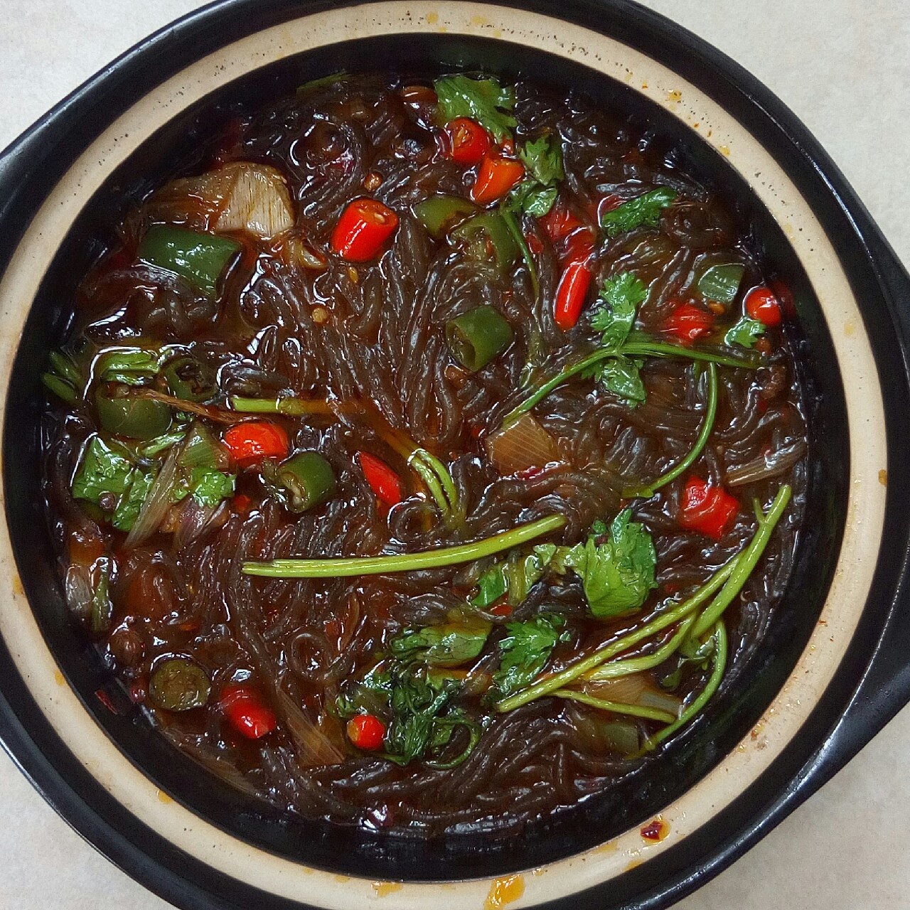 欢-欢妈做的红薯粉丝煲 glass noodle hotpot