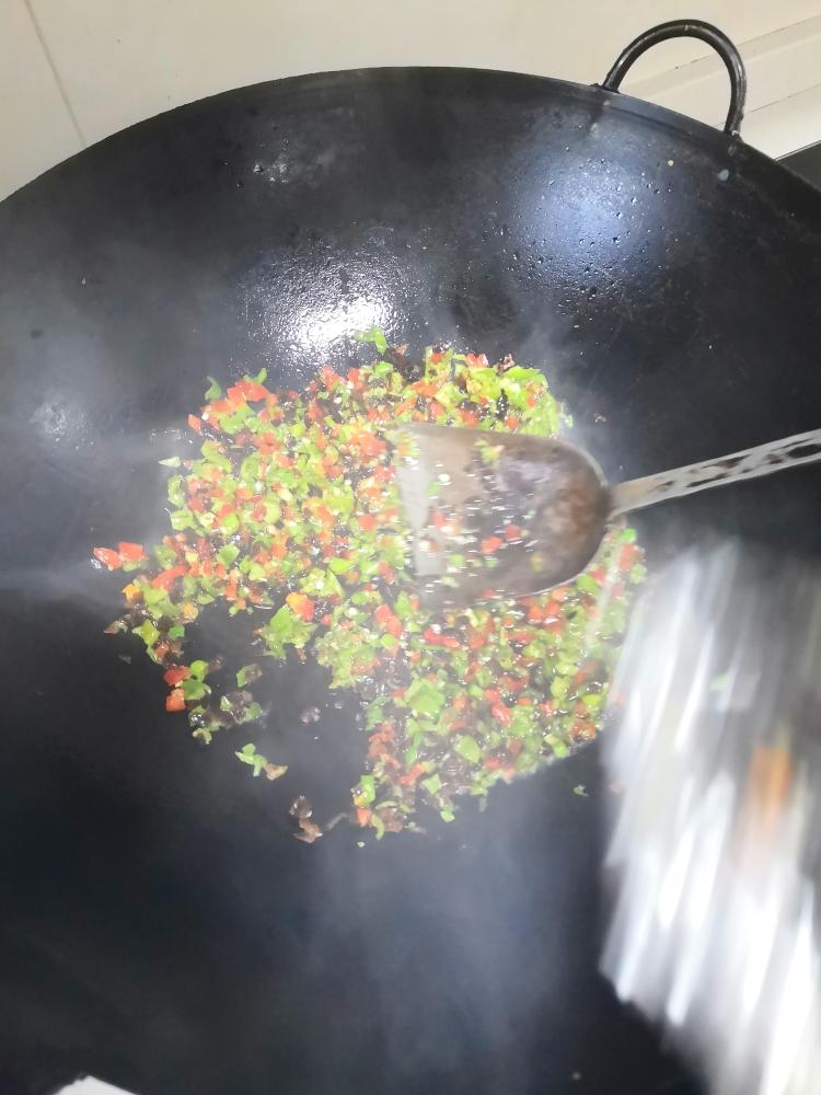 惊为天人/下饭超爱的红三剁的做法 步骤3