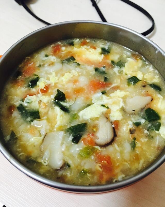 做过 简单早餐-疙瘩汤 加了香菇,油菜,宝宝