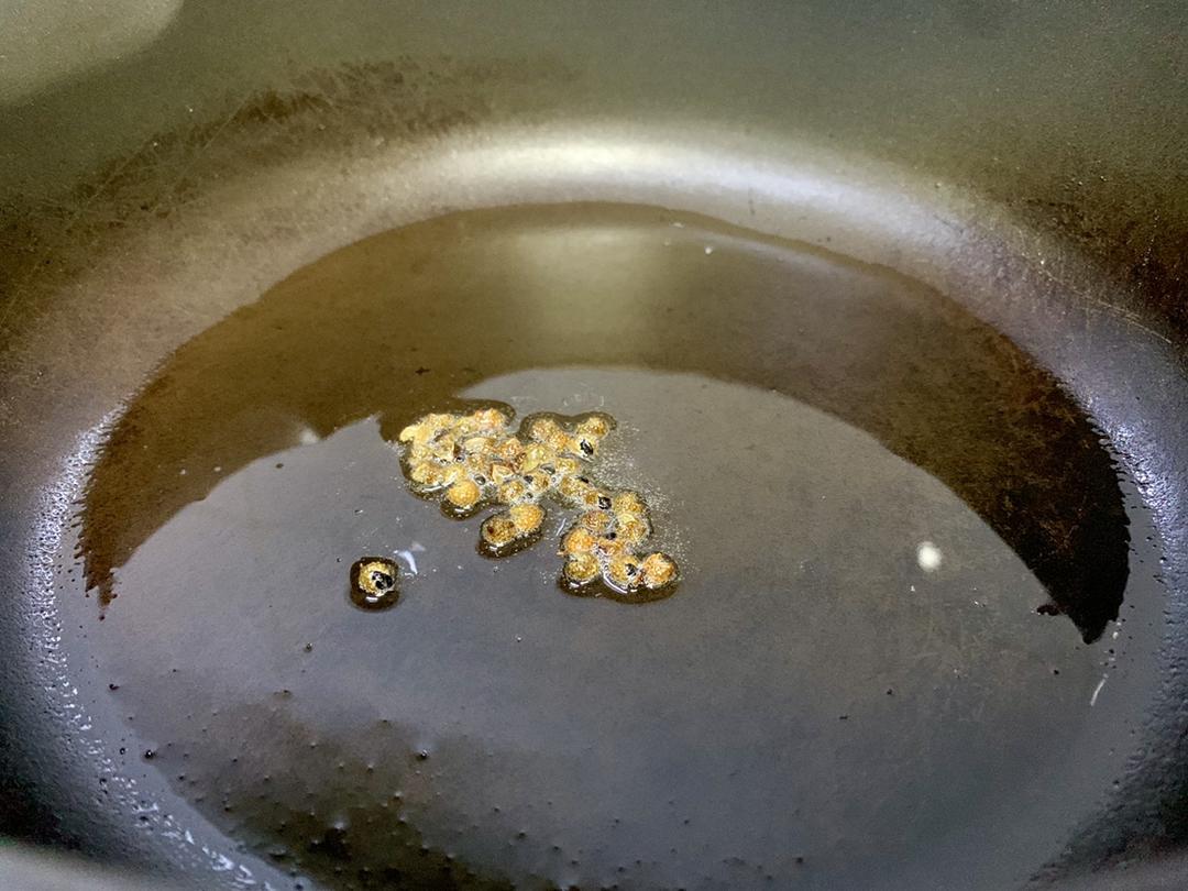 陕西面食—油泼驴蹄子面