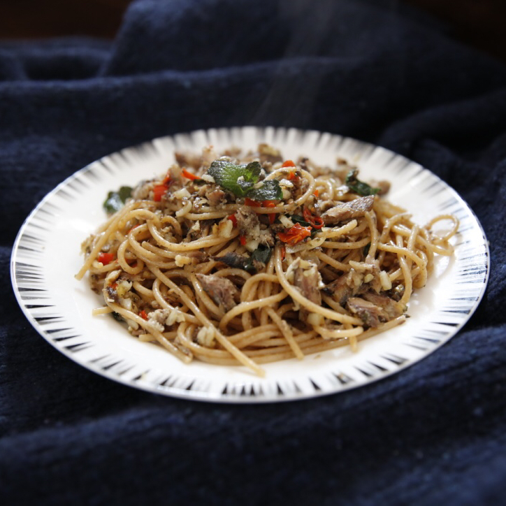 绅士肖做的【终极烹饪课程】辣椒沙丁鱼牛至意面