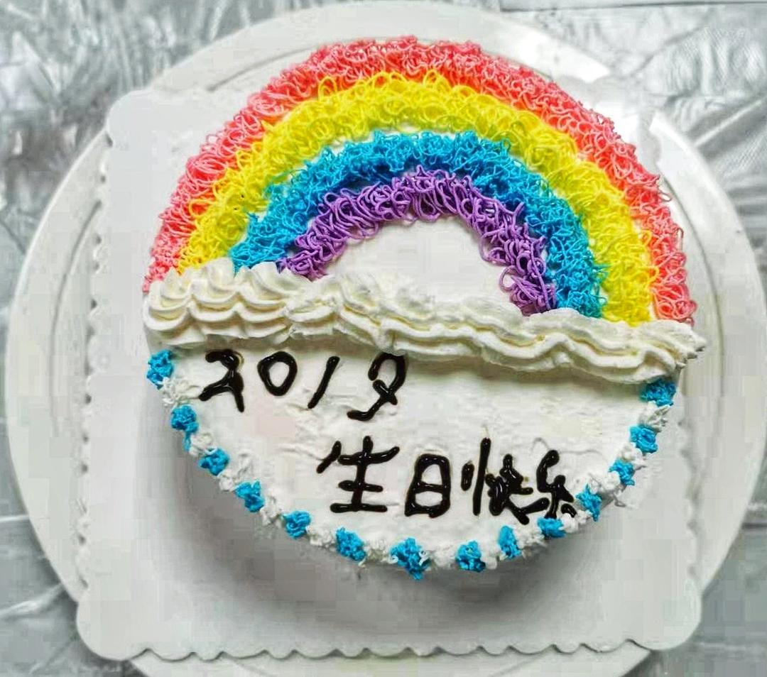 自制生日蛋糕(附:6寸,8寸蛋糕胚详细做法)
