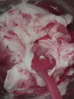 轻奢火龙果冰乳酪蛋糕的做法 步骤8