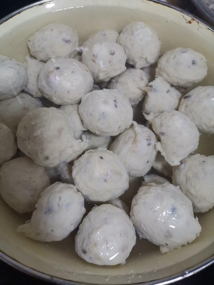 kui1做的家庭制作潮汕牛肉丸