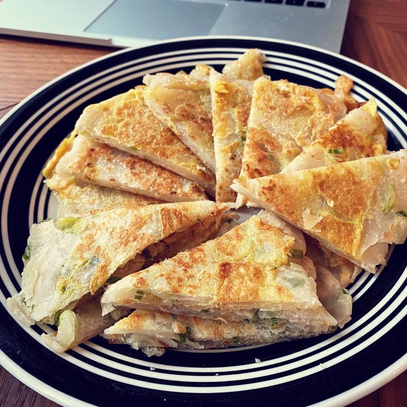 瑜桑做的鸡蛋葱油饼更新饼坯保存方法