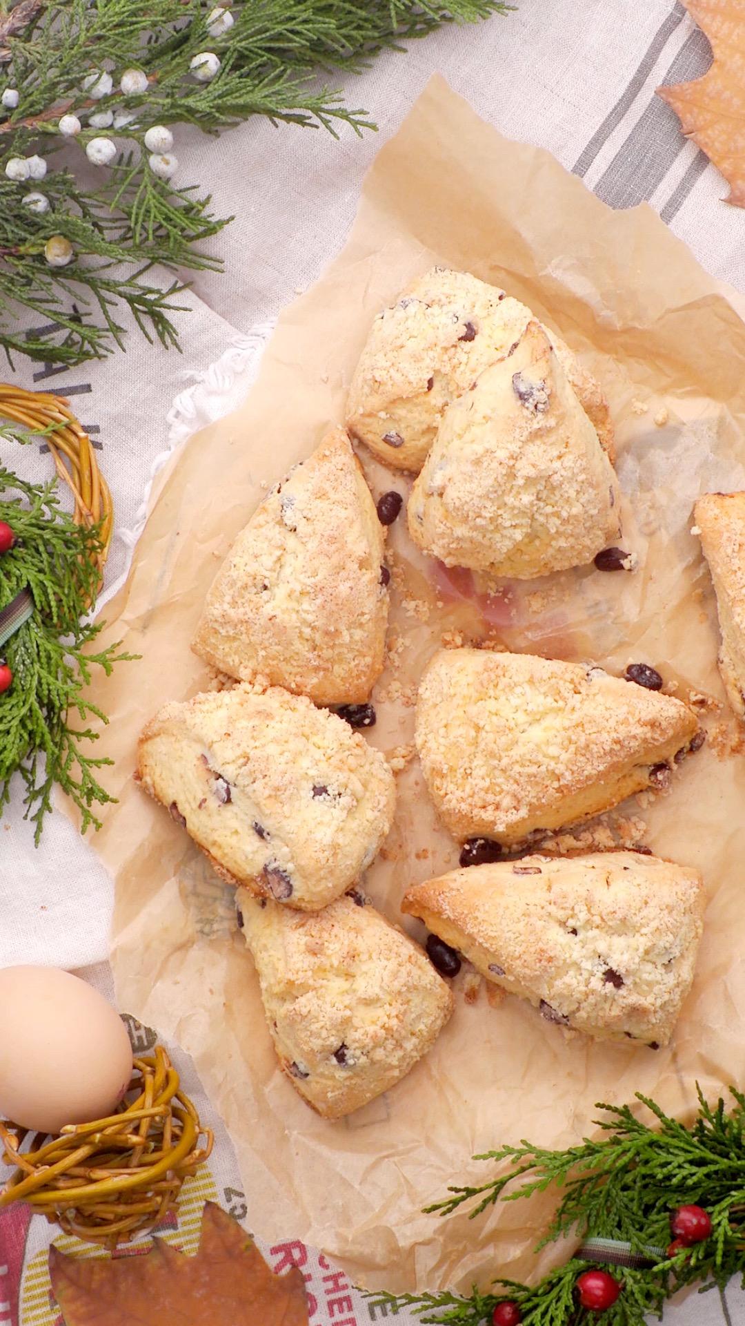 【酥粒蜜豆司康的做法视频_酥粒蜜豆司康的做法步骤】-制作