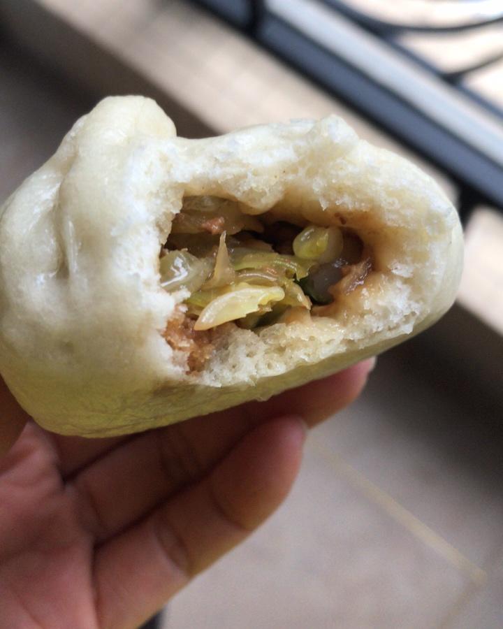 手机用户4485_4n5e做的猪肉圆白菜包子馅.