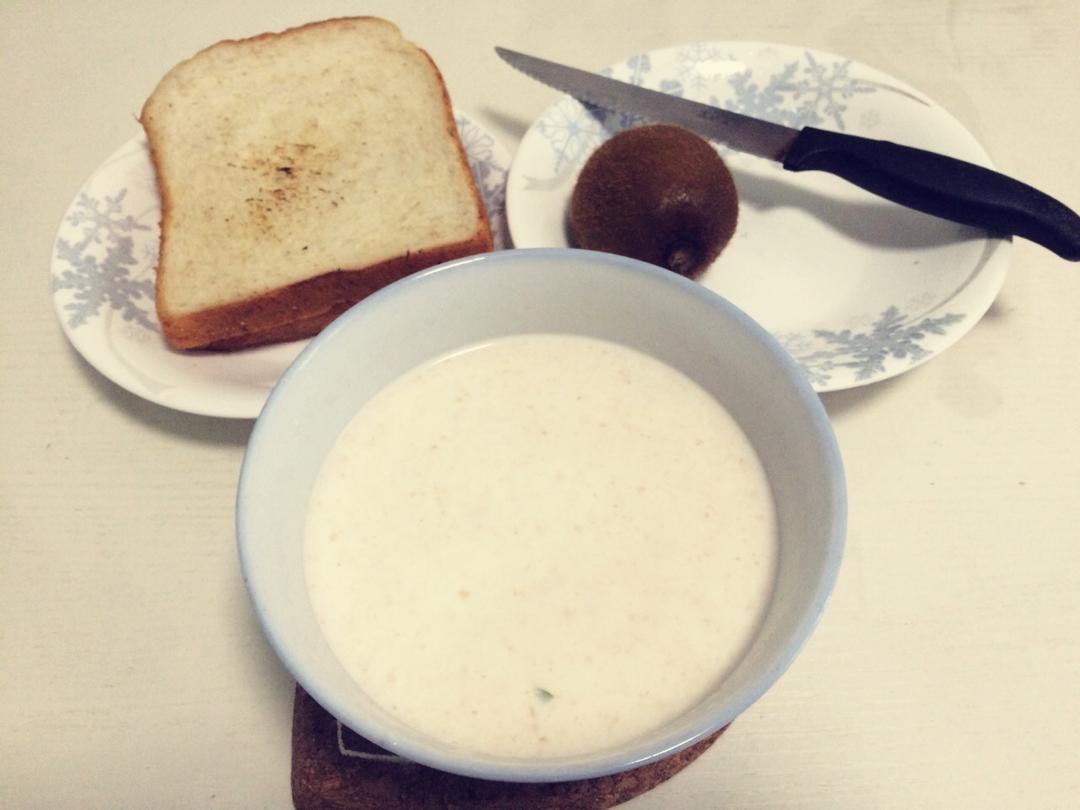 鸡蛋牛奶营养早餐