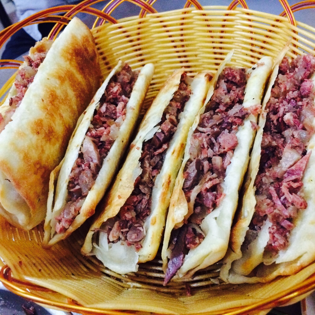 william天易做的驴肉火烧