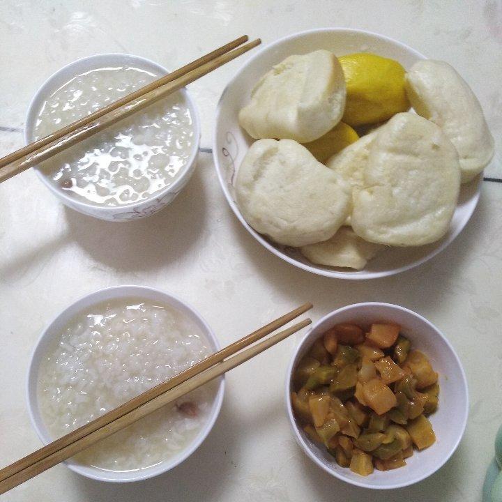 恒亮五金灯具做的第二届早餐马拉松